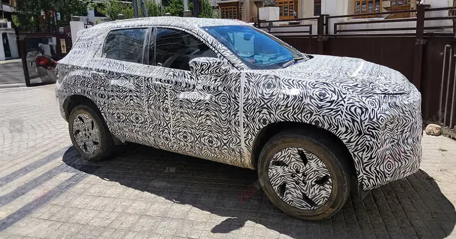 tata-harrier-spied
