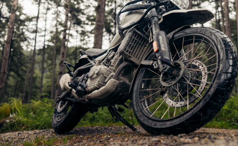 royal-enfield-himalayan tubeless spokes